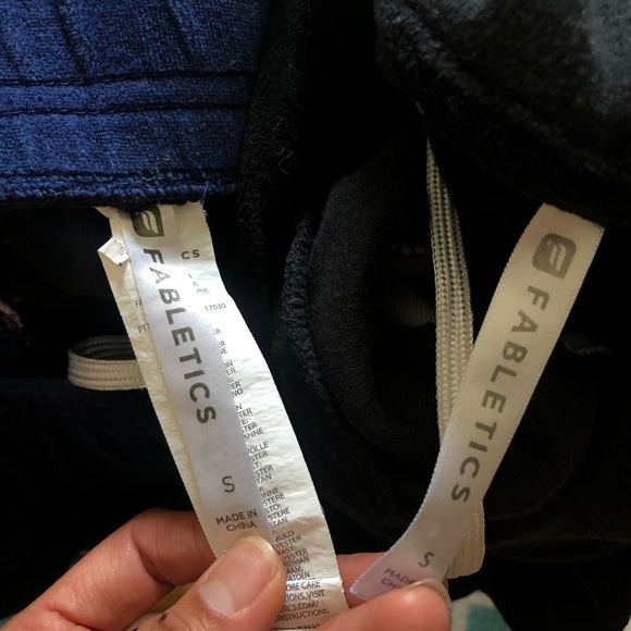 Fabletics Georgina Edith Velour 2-piece Sweater and Pants Set - Picture 14 of 14